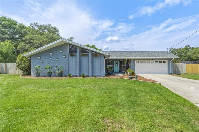 229 Theresa Ct, Fort Walton Beach, FL 32548