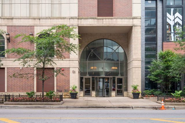 630 N  State St #2709, Chicago, IL 60654