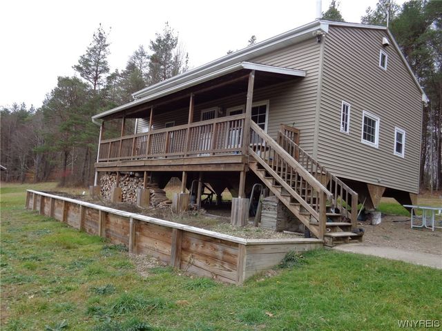 6293 Middle Rd   #5, Belfast, NY 14711