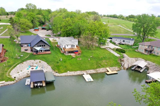 10537 Wildflower Dr, Unionville, MO 63565