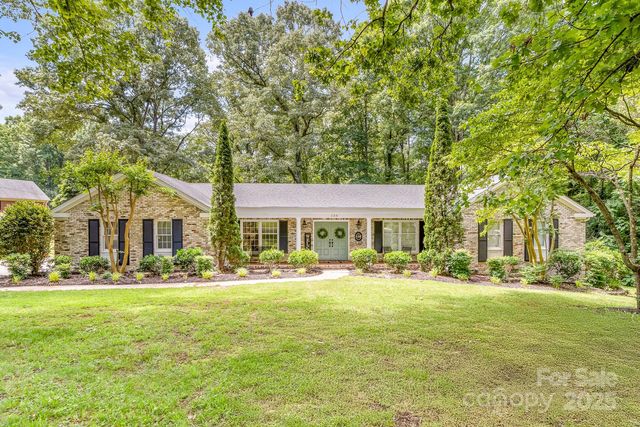 120 Labans Ln, Lincolnton, NC 28092