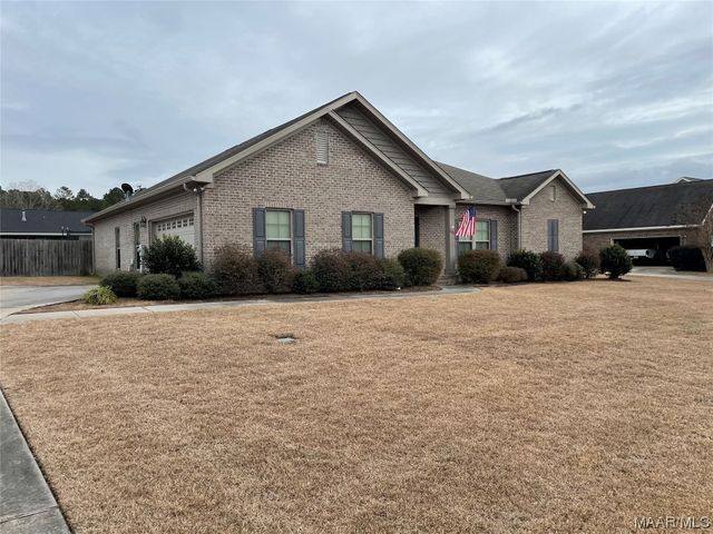 217 Folsom Rd, Dothan, AL 36301