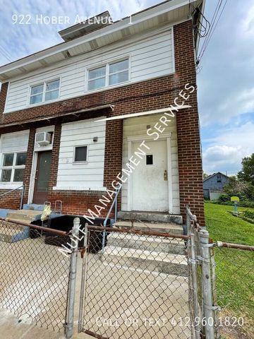 922 Hober Ave #1, Mc Kees Rocks, PA 15136