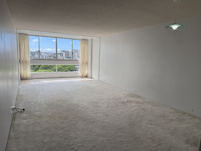 1212 Punahou St #803, Honolulu, HI 96826