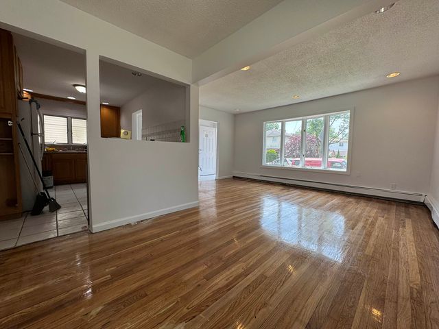 178-33 131st Ave #1, Jamaica, NY 11434