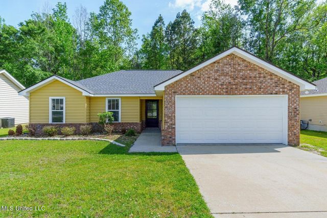 28 Ambrose S, Hattiesburg, MS 39402