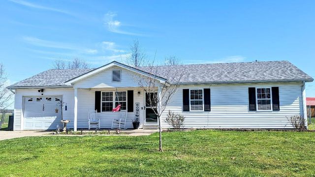 150 Young Dr, Stanford, KY 40484