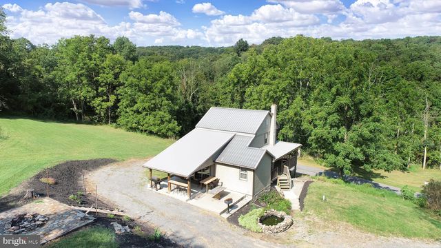 1180 Campbell Hollow Rd, East Waterford, PA 17021