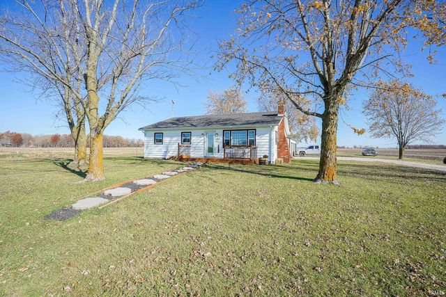 6685 N  County Road 800 E, Forest, IN 46039