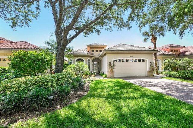 4104 Kensington High St, Naples, FL 34105