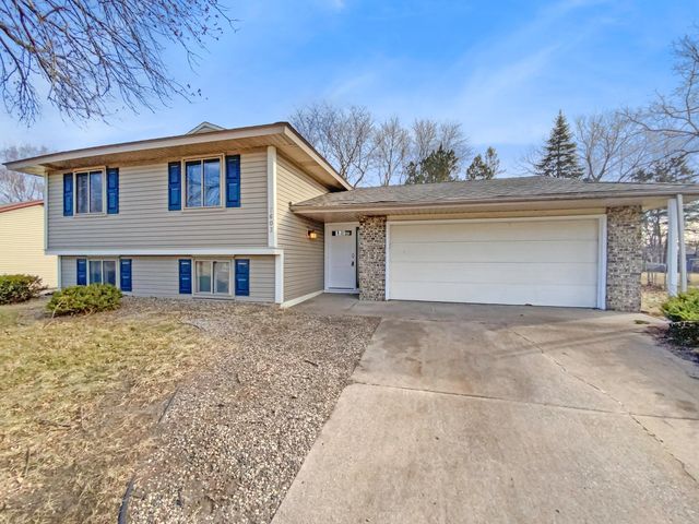 7603 Ideal Ave S, Cottage Grove, MN 55016