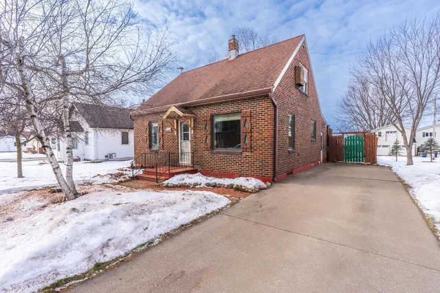 213508 LEGACY STREET, Stratford, WI 54484