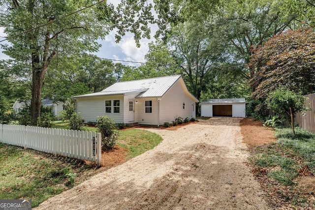 119 S  Church St, Bogart, GA 30622
