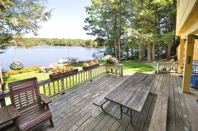 33 Lady Lucille, Becket, MA 01223