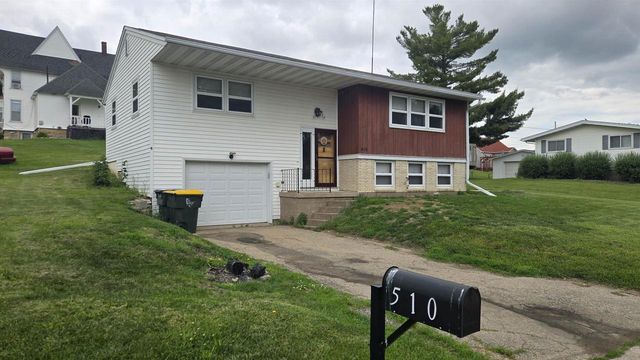510 North Monroe Street, Lancaster, WI 53813