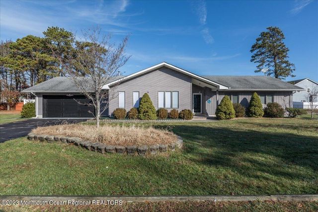 1444 Clearview Street, Forked River, NJ 08731