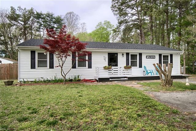 4486 Hickory Fork Rd, Gloucester, VA 23061