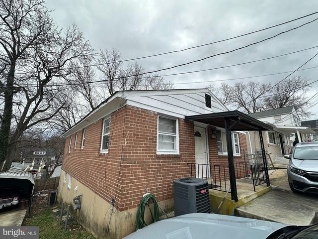 1110 Larchmont Ave, Capitol Heights, MD 20743