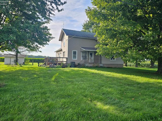670 N  County Road 260, Clyde, OH 43410