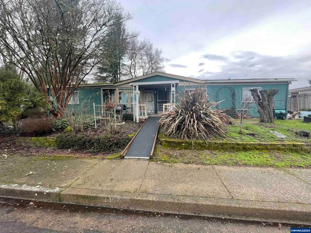 1805 48th Ave SE, Albany, OR 97322