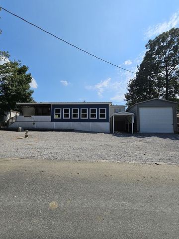 278 Low Rd, Benton, KY 42025