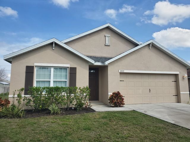 2223 SW 20th Ave, Cape Coral, FL 33991