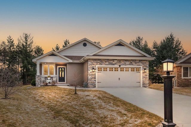 2525 PEPPERTREE PLACE, Plover, WI 54467
