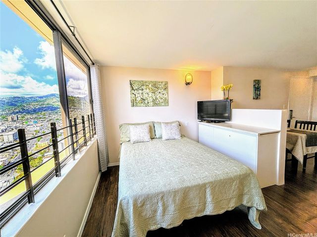 444 Niu St #3708, Honolulu, HI 96815