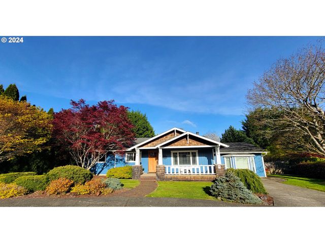 1354 N  Nutmeg St, Coquille, OR 97423