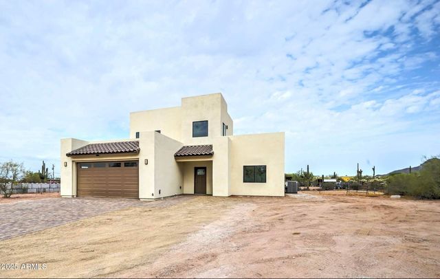4294 N WOLVERINE PASS Road, Apache Junction, AZ 85119