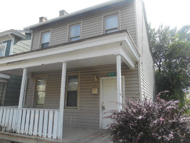 714 Eureka St, Pittsburgh, PA 15210