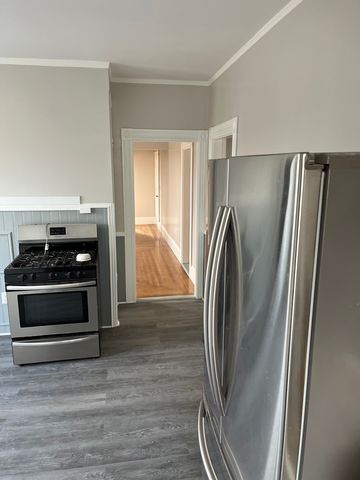 249 Swan St, Providence, RI 02905