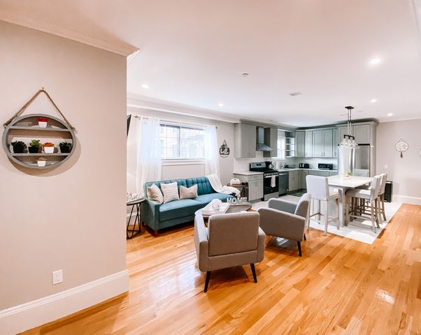 399 Broadway #2, Chelsea, MA 02150