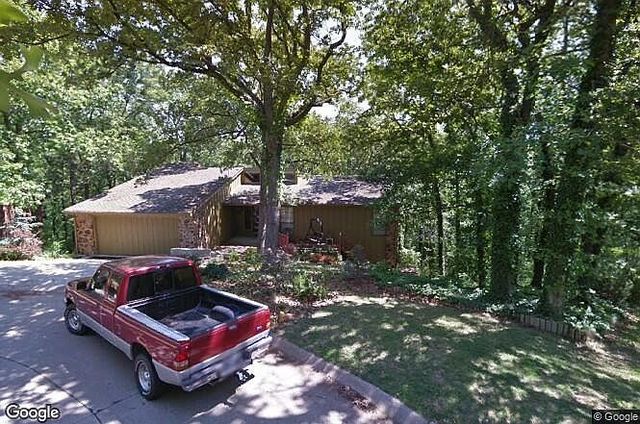 2940 Ridge Ct, Bartlesville, OK 74006