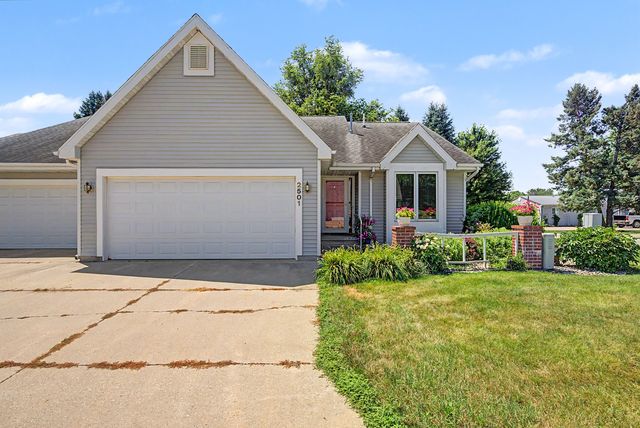 2501 Parkview Pl, Perry, IA 50220