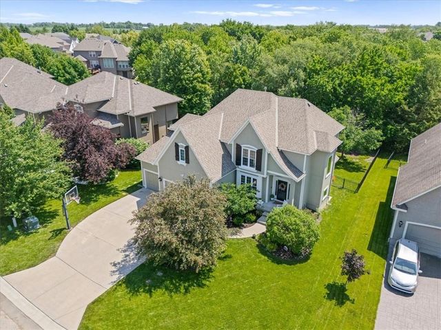 17631 S  Brockway St, Olathe, KS 66062