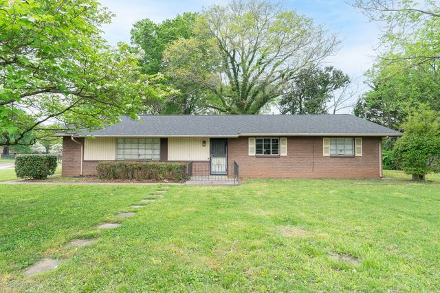 305 Montvue Rd, Knoxville, TN 37919