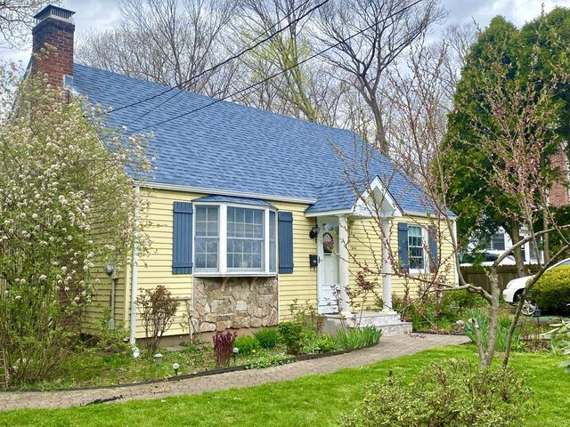 244 Stanwood Dr, New Britain, CT 06053