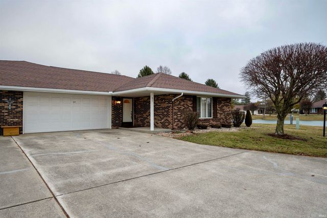 877 Lakeside Dr, Marion, IN 46953