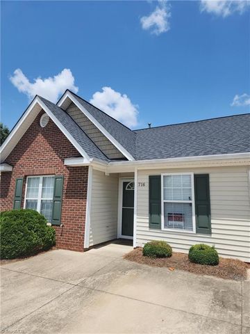 716 Wynbrook Square Ln, Winston Salem, NC 27103
