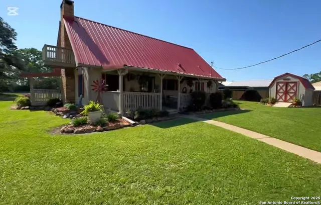 114 CR 4808, Broaddus, TX 75929