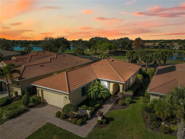 166 Palazzo Ct, North Venice, FL 34275