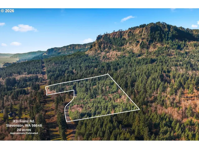 831 Franz Rd, Skamania, WA 98648