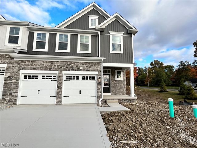 9245 Ledge View Ter, Broadview Heights, OH 44147
