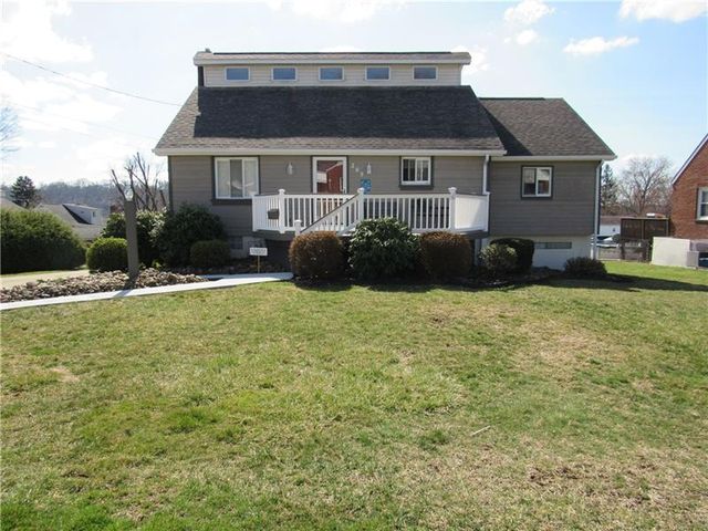 209 Beverly Dr, Lower Burrell, PA 15068