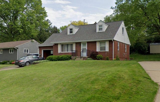 1344 Dunkeith Dr NW, Canton, OH 44708