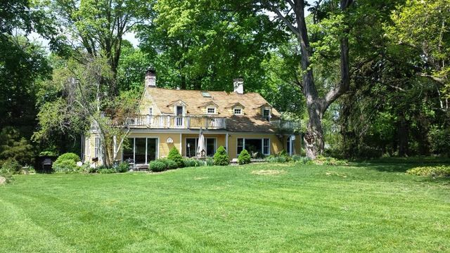 1263A Westover Rd, Stamford, CT 06902