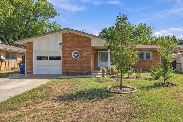 2916 S  Bennett Ave, Wichita, KS 67217