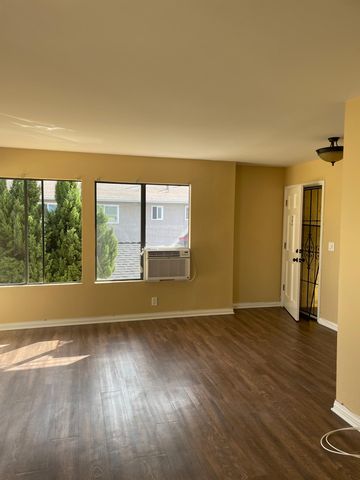 2835 E  6th St #D, Long Beach, CA 90814
