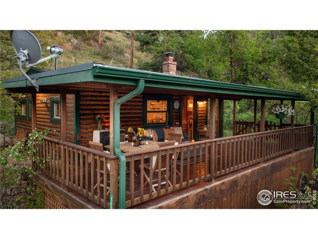 1039 Longmont Dam Rd, Lyons, CO 80540